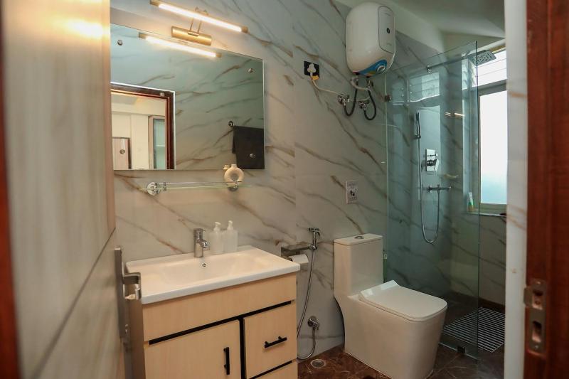 Griha Units M's Home - Entire Two Story Duplex - image 9