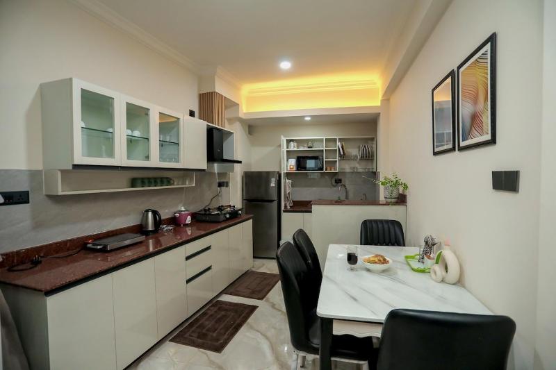 Griha Units M's Home - Entire Two Story Duplex - image 7