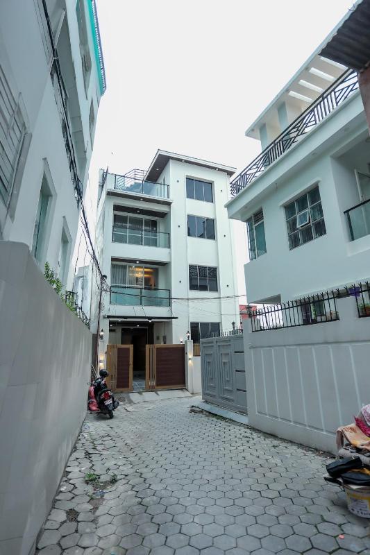 Griha Units M's Home - Entire Two Story Duplex - image 13