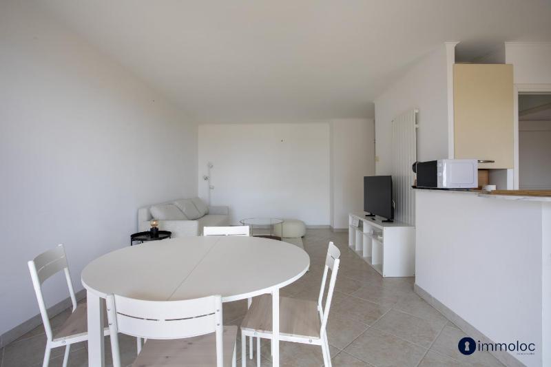 Apartment in the center of Beausoleil with terrace - image 23