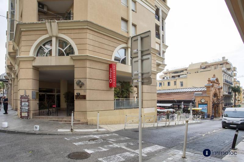 Apartment in the center of Beausoleil with terrace - image 21