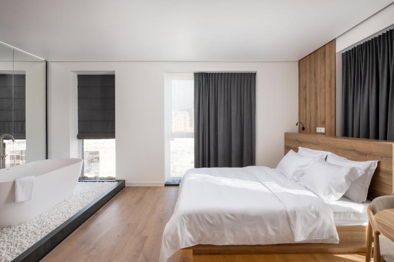 Lumen Living - image 13