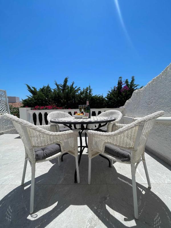 SHR005 Casa Mil Flores en Nerja con terraza - image 10