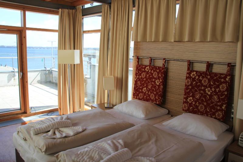 Superior Double Room image 3