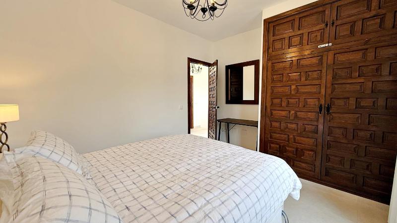 AP431 Casa Andaluz - image 18