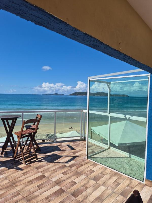 Apartamento aconchegante em frente a praia do Peró - image 8
