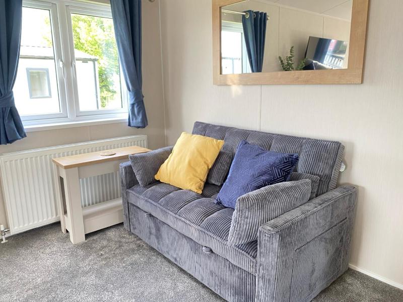 The Buttercup Lodge - image 21