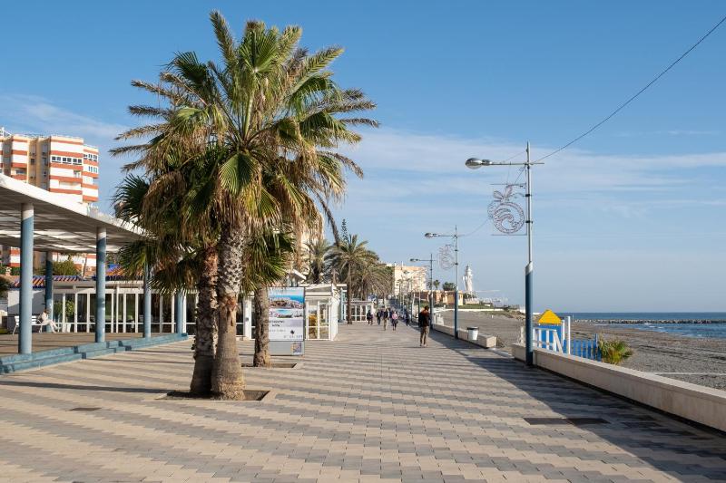 Apartamento junto a la playa A11 - image 10