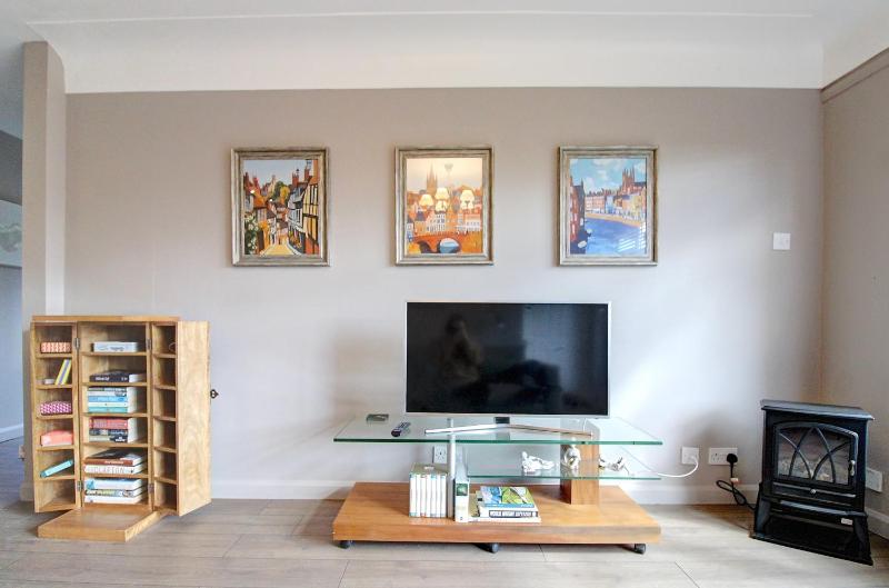 Greenfields Apartment - image 14