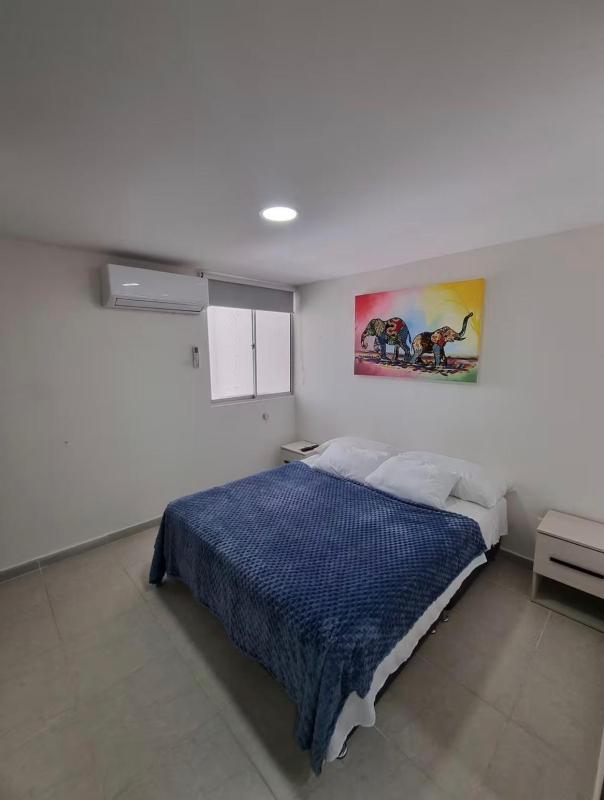 Moderno y práctico cerca del mar y el aeropuerto - image 10