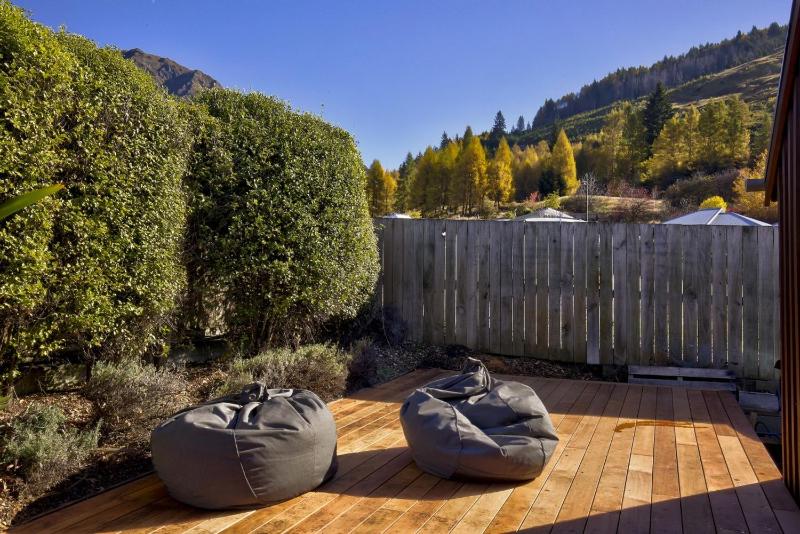 The Point - Great for Families or Groups. Spa pool and close to Ski area and biking trails. - image 35