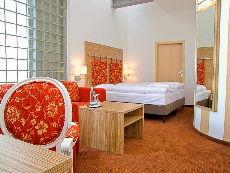 Comfort Double Room image 3