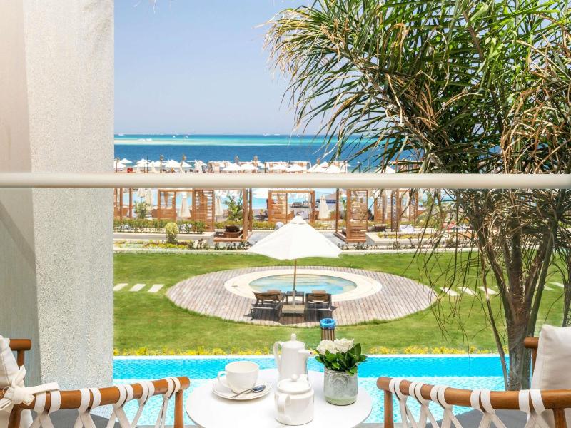 Rixos Premium Magawish Suites and Villas - image 36