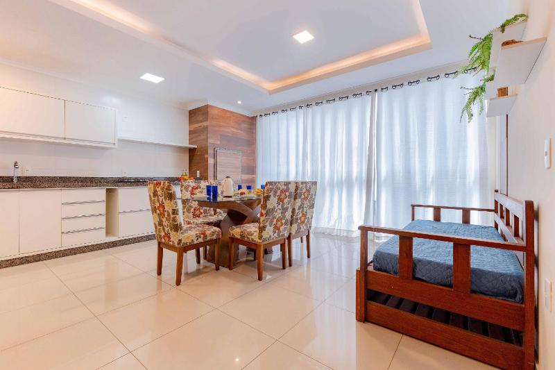 Apartamento com piscina e vista para montanha - image 30