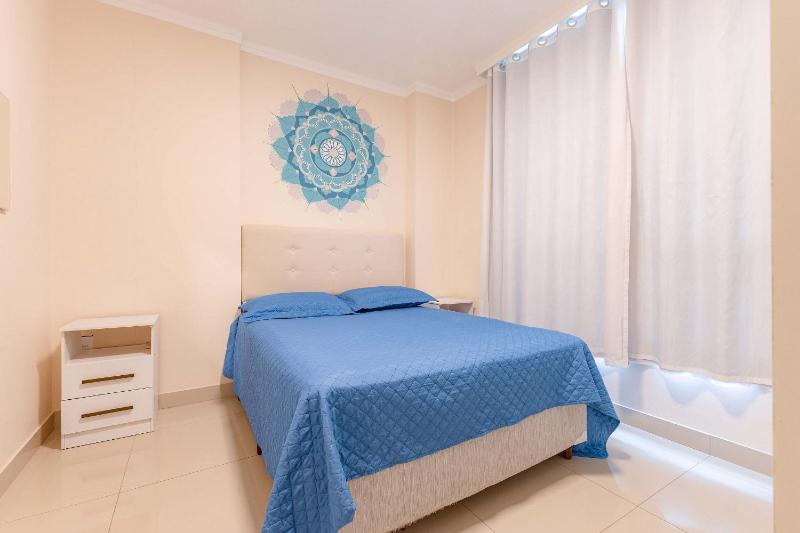Apartamento com piscina e vista para montanha - image 8