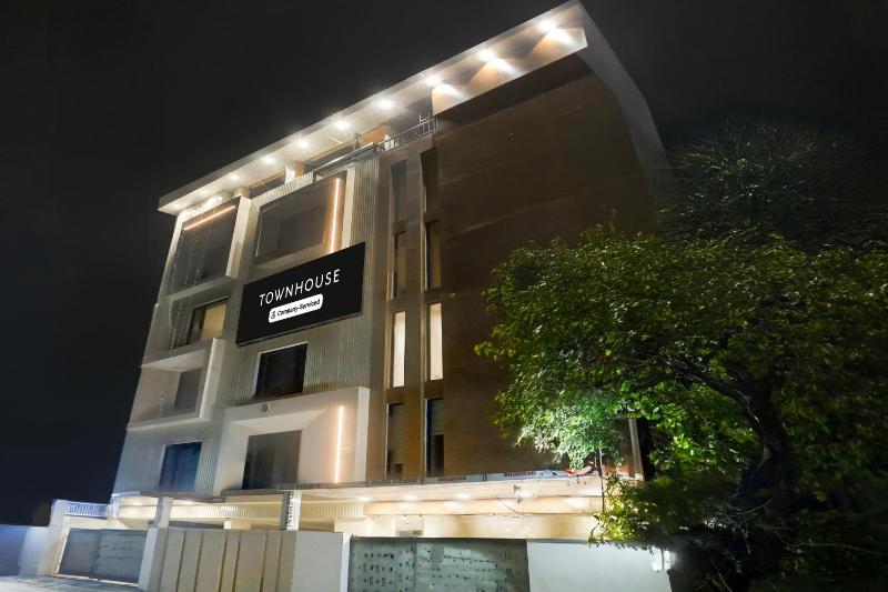 Super Townhouse ISBT Dehradun - image 9