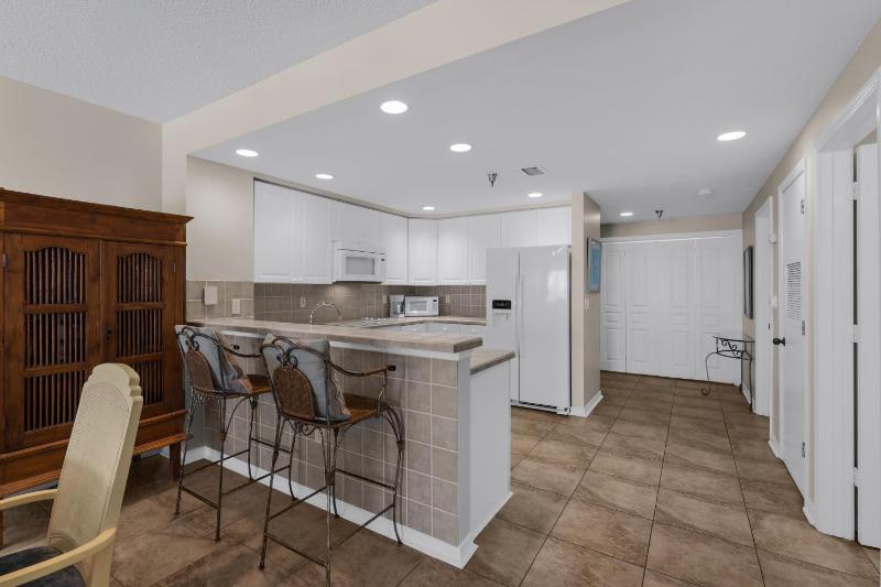 Emerald Isle Unit 704 - image 13