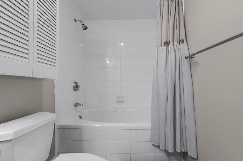Emerald Isle Unit 704 - image 11