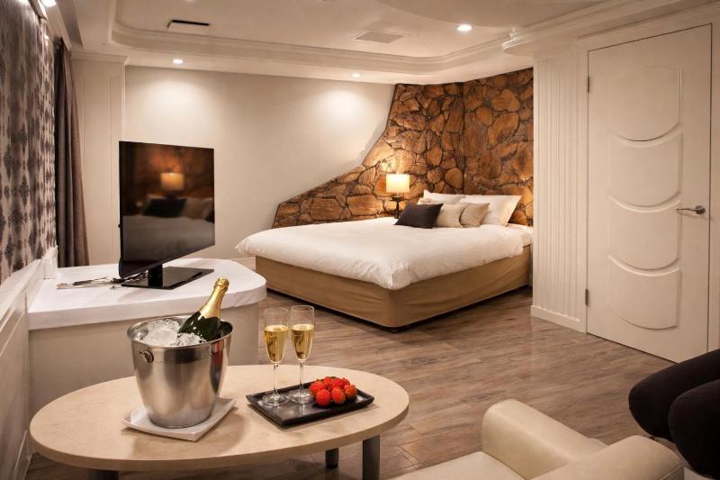 Hotel Piatt Nagoya - image 14