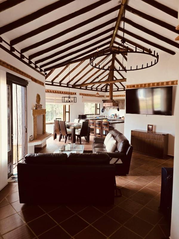Casa Quinta Graff Villa de Leyva - Modern Country House - image 1