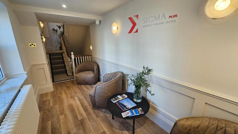 Sigma Plus Regency Square Suites near Brighton Beach - image 40