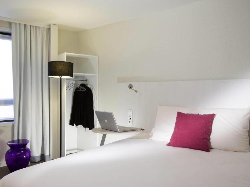 ibis Styles Lille Centre Gare Beffroi - image 47