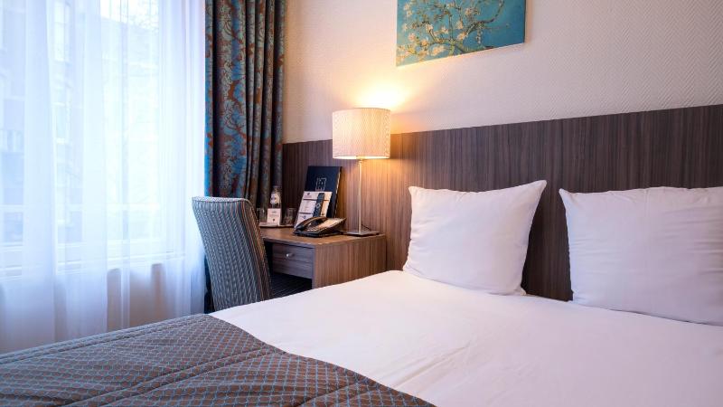 Small Double Room image 1