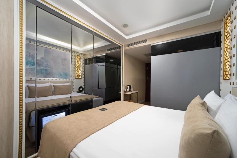 Goms Hotel Old City - image 6