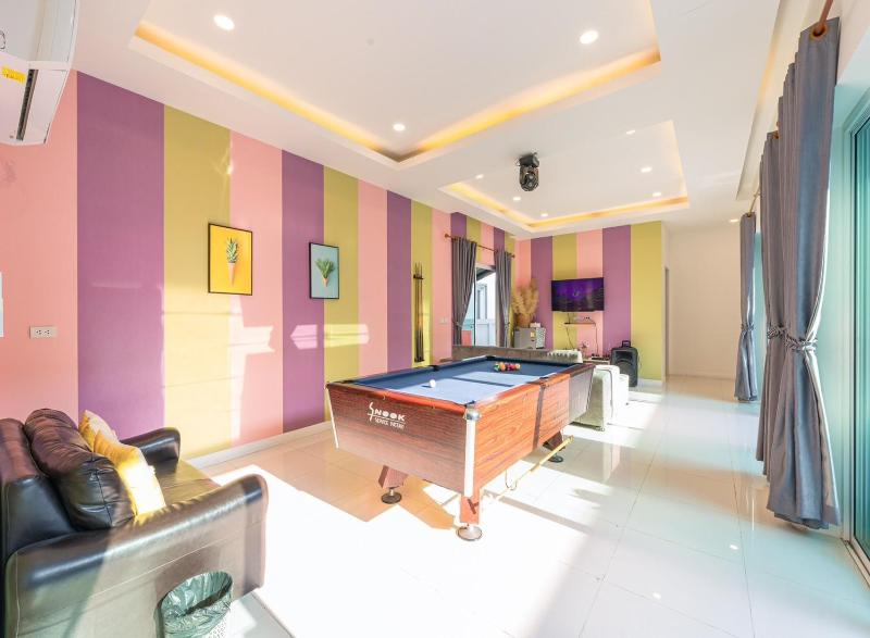 Sunday Villa Green Shawty Pattaya - image 9