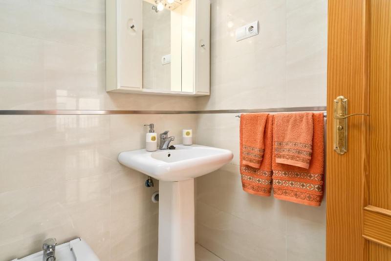 Apartamento Pilar Torre del Mar - image 19