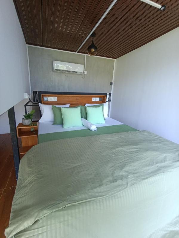 The WE2 Private Pool Nature Cabana Near Induruwa Beach - image 14