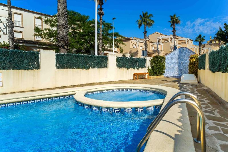 Apartamento Mediterraneo Javea Arenal by Rock Rentals - image 3