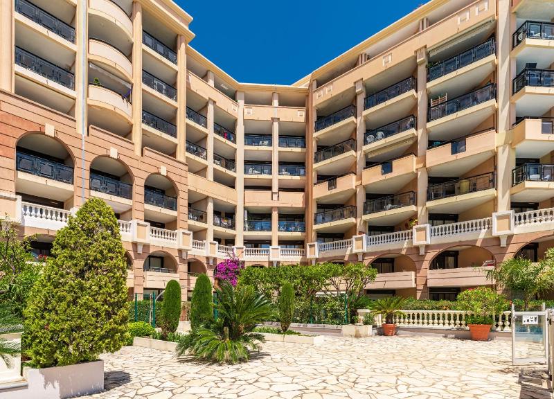 La Palme d'Azur - Cannes - image 7