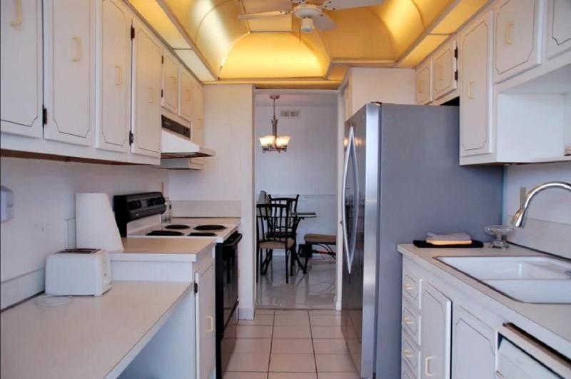 Two Bedroom Ocean View Residence - image 6