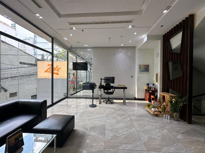 Zesty Hostel & Bistro - image 21