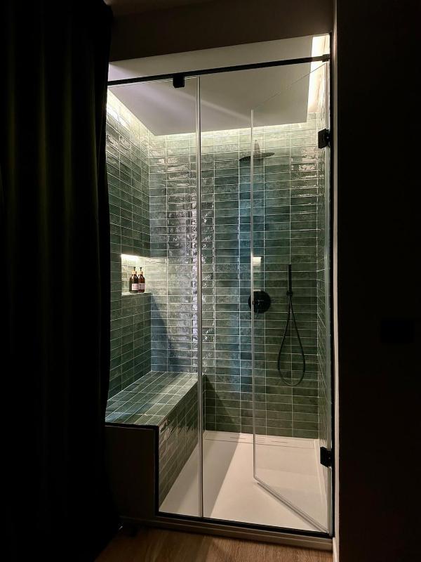 Antonia - Donna Rosa Suite - image 8