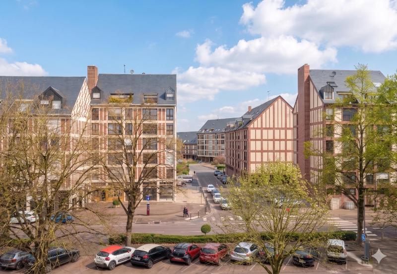 B&B HOTEL Troyes Centre - image 25