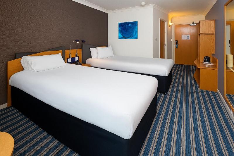 Holiday Inn Express Southampton West By IHG - image 32