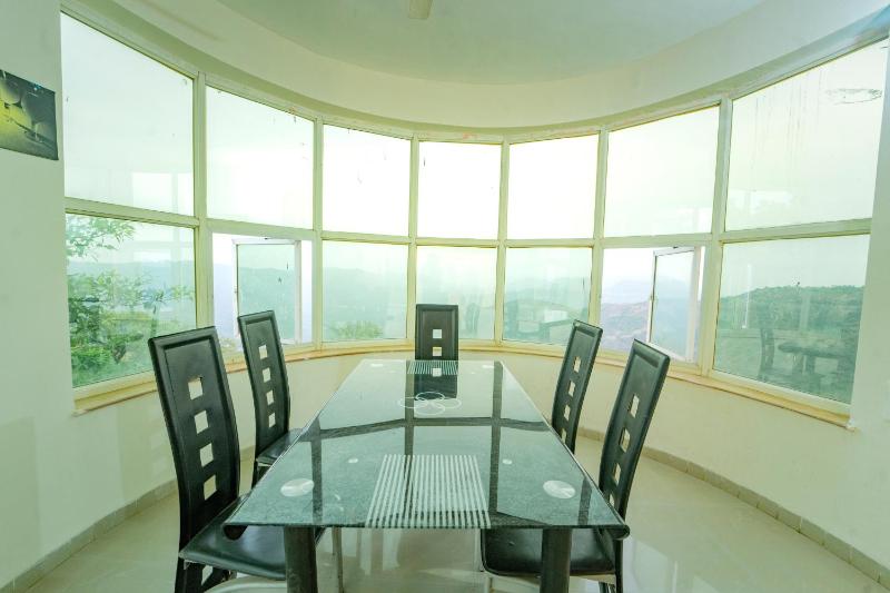 Devanand Villa 5BHK Mahabaleshwar - image 14