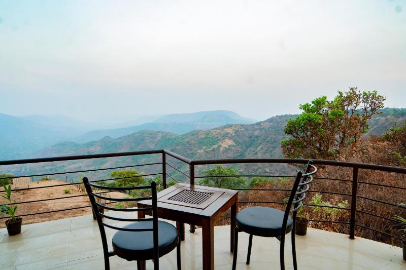 Devanand Villa 5BHK Mahabaleshwar - image 9