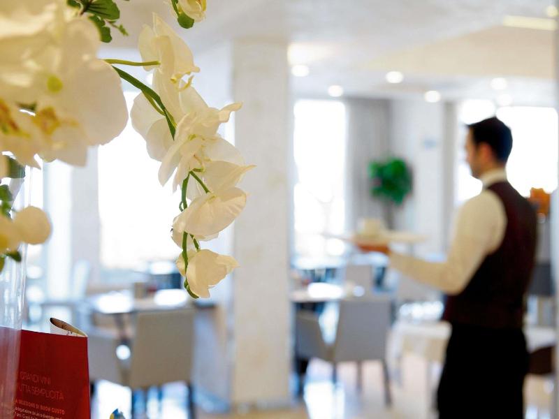 Mercure Rimini Artis - image 27