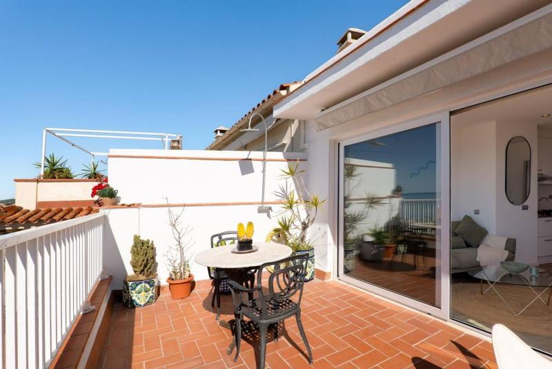 Seafront Apt. Center Sitges - Mar by Palmera Group - image 4