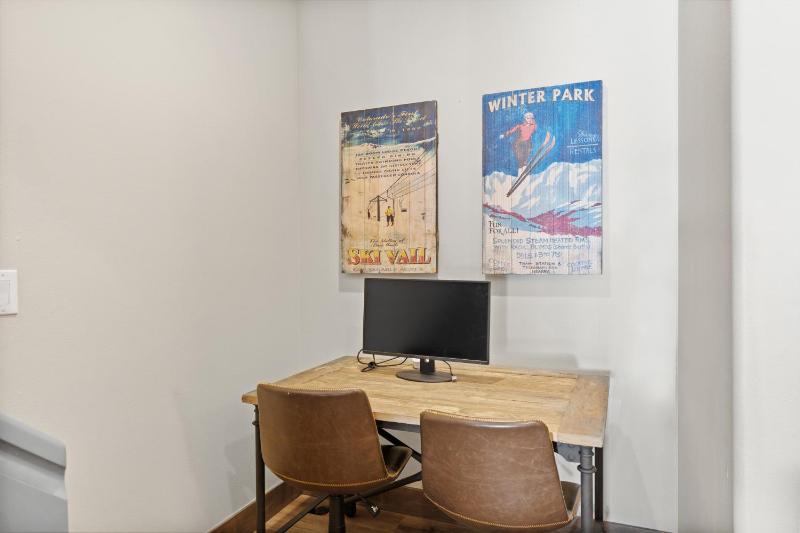4 Bedrooms - image 49