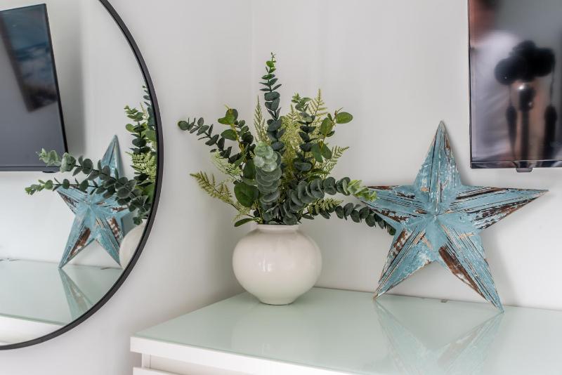 Stunning 3-Bedroom Luxury House in North End Portsmouth Pet Friendly Perfect of Groups with Private Parking SUMMER SPECIAL OFFER by Blue Puffin Stays - image 18