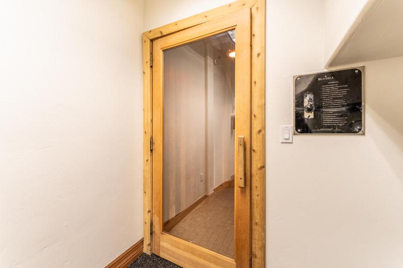 Highland Greens Lodge #311 - image 9