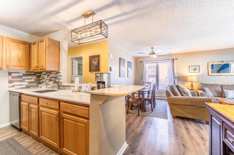 Key Condo #2929 - image 32