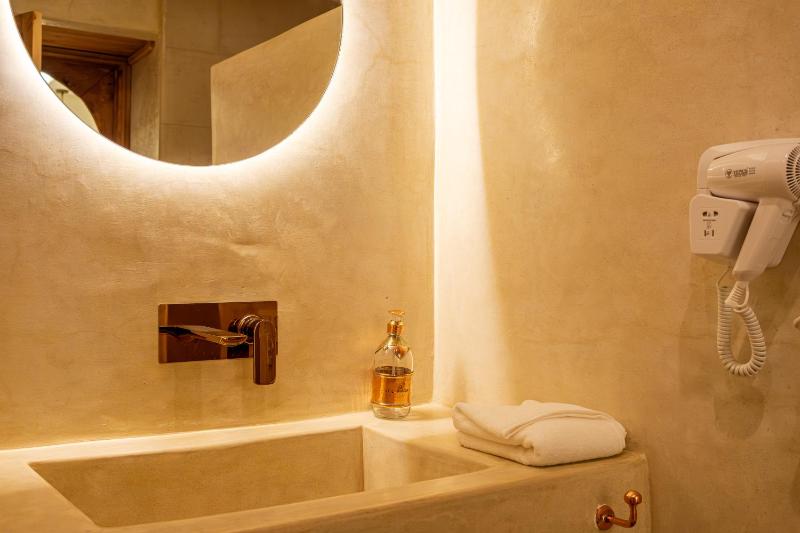 Riad Nourjene - image 5