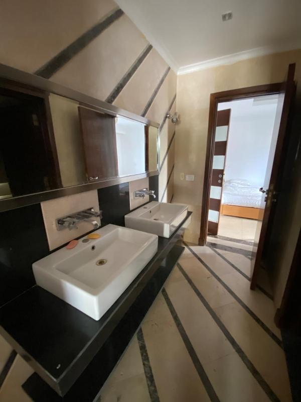 Unique 3 Bedroom Villa With Private Pool in Hadaba - image 7