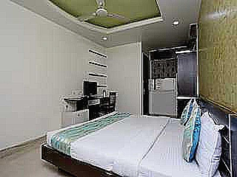Collection O Hotel Midland - image 15