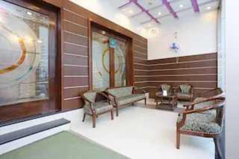 Collection O Hotel Midland - image 14